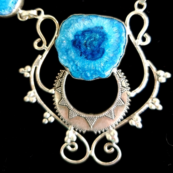 New Blue Solar Quartz Geode Agate 925 Silver Necklace. - Picture 7 of 7